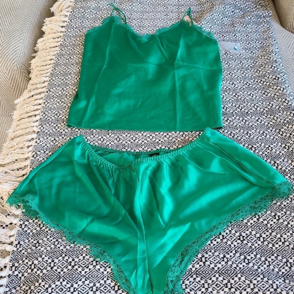 Victoria's Secret stretch satin lace cami set